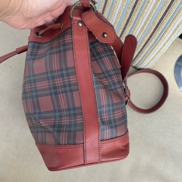 Bucket Bag in good condition - Picture 5 of 14